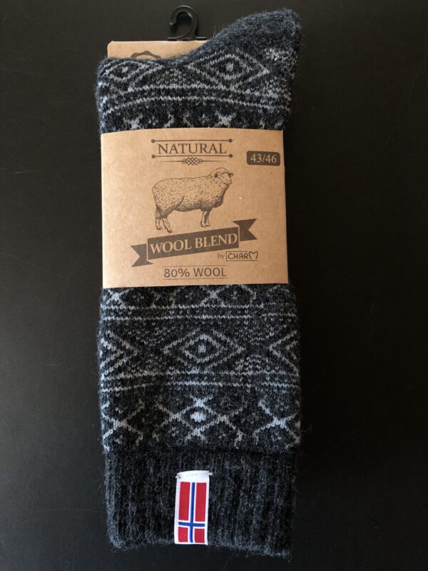 Yllesockor i 80% ull med Norsk flagg svart/grå