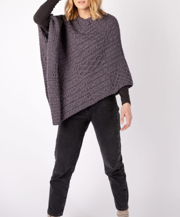 Äkta Irländsk poncho - Bild 2
