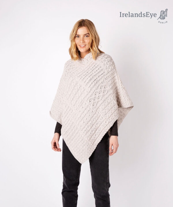 Irländsk poncho