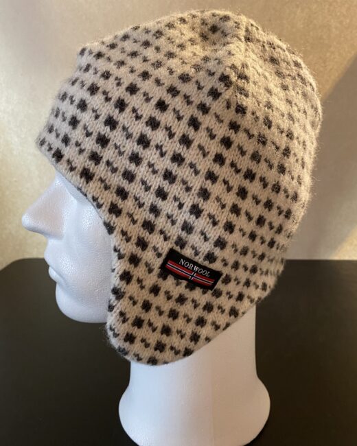 Norwegian wool beanie with earflaps