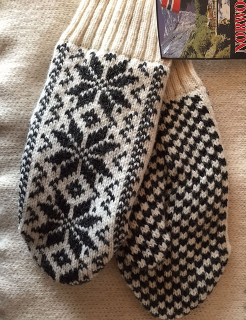 Norwegian wool mittens