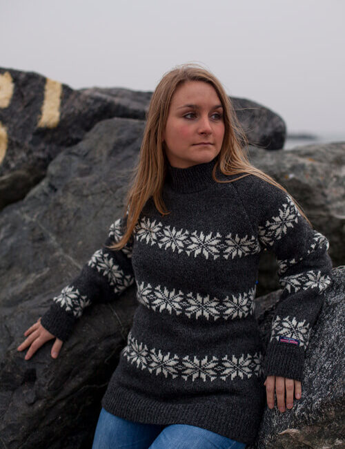 Figurstickad islandströja